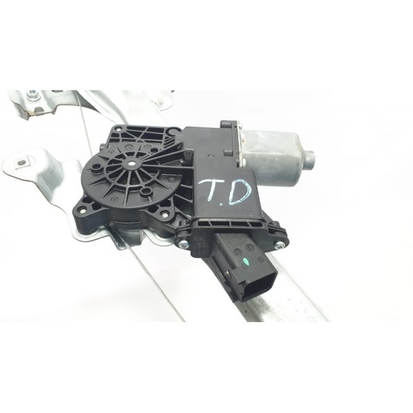 Máquina Vidro Traseira Direita Chevrolet Tracker 1.4t 2017