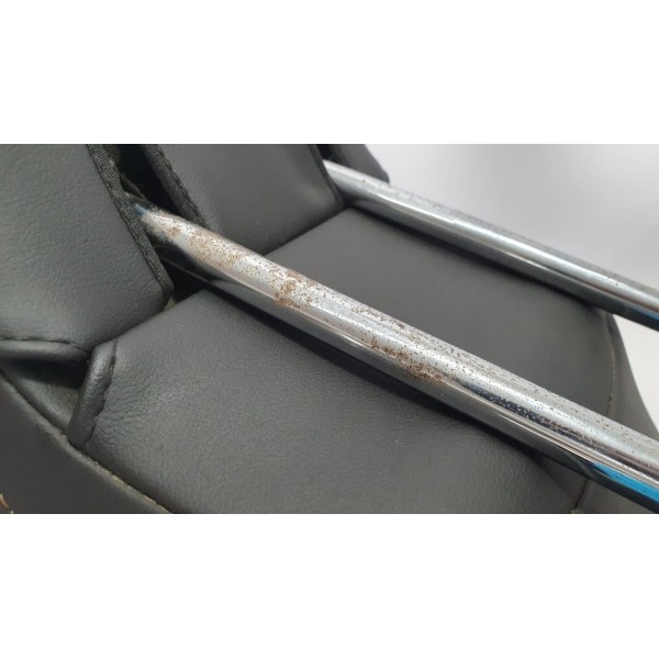 Encosto De Cabeça Traseiro Gm Chevrolet Tracker 1.4t 2017 Preto