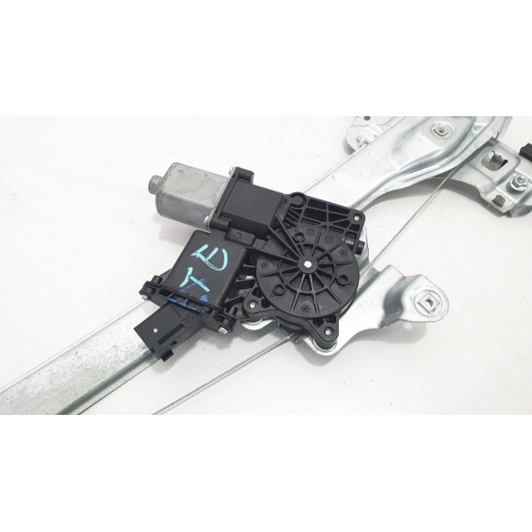 Máquina Vidro Traseira Esquerda Chevrolet Tracker 1.4t 2017