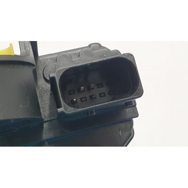 Fechadura Porta Traseira Esquerda Chevrolet Tracker 1.4t 17