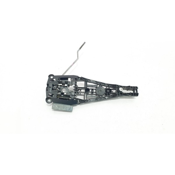 Suporte Maçaneta Esquerda Gm Chevrolet Tracker 1.4t 2017 Preto