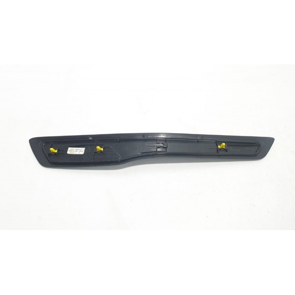 Soleira Traseira Direita (com Detalhes) Bmw 320i F30 2015 Preto