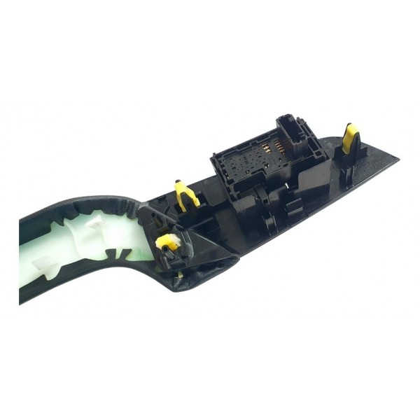 Botão Vidro Elétrico Tras Esq Toyota Prius Hybrid 1.8 2018