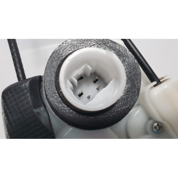 Fechadura Porta Traseira Esquerda Toyota Prius Hybrid 1.8 18