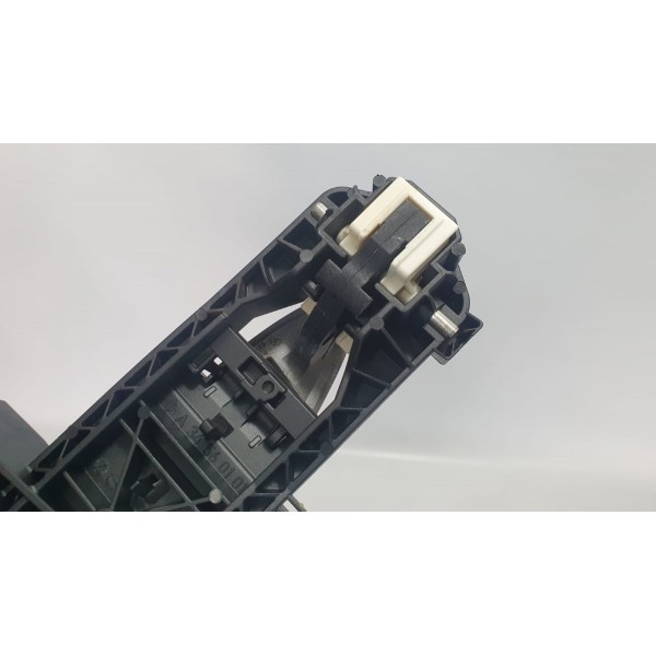 Maçaneta Dianteira Direita Mercedes C180 2010 Prateado