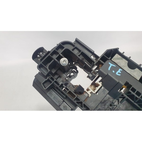 Suporte Maçaneta Traseira Esquerda Mercedes C180 2010 Preto