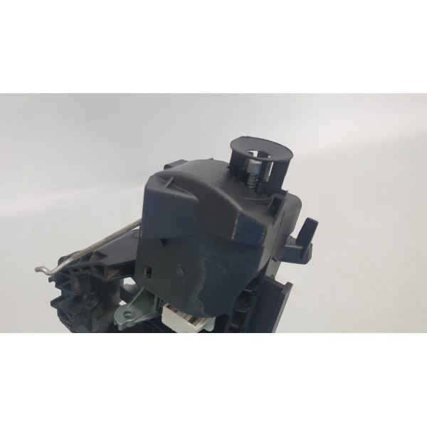 Suporte Maçaneta  Dianteiro Esquerdo Mercedes C180 2010 - Preto