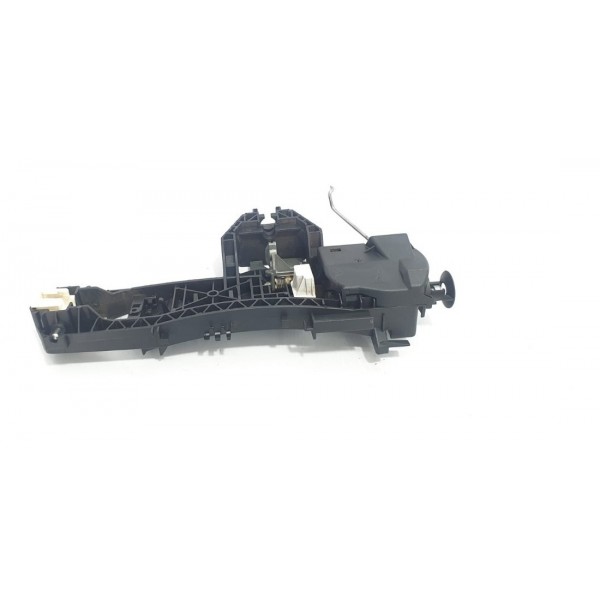 Suporte Maçaneta  Dianteiro Esquerdo Mercedes C180 2010 - Preto