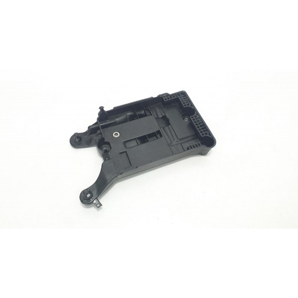 Suporte Caixa De Bateria Vw Polo Highline 2020 Preto
