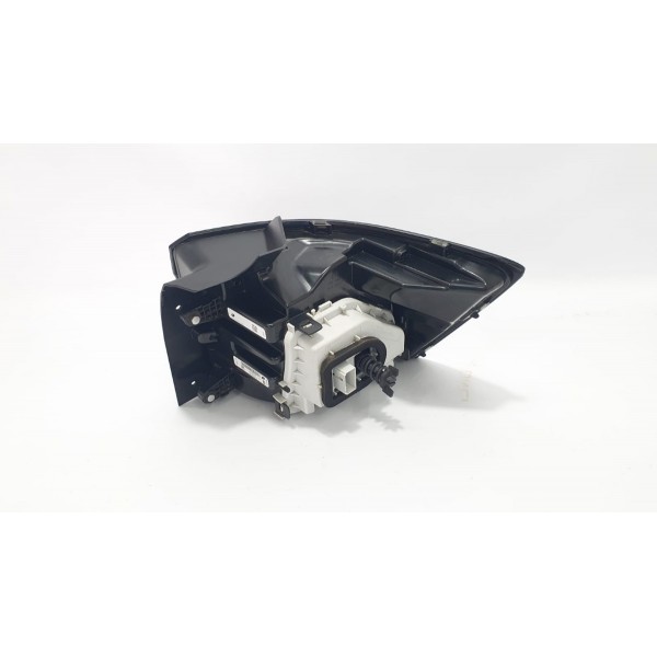 Lanterna Led Traseira Esquerda Vw T-cross 1.4 Tsi 2021 Esquerdo