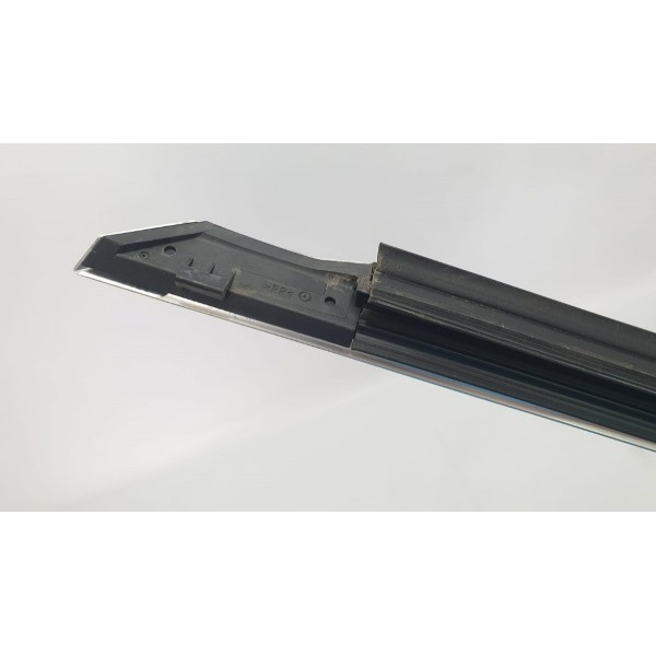 Friso Cromado Pestana Porta Diant Direita Mercedes C180 2017