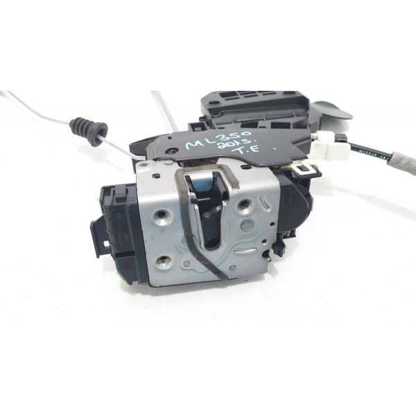 Fechadura Porta Traseira Esquerda Mercedes Ml350 2015