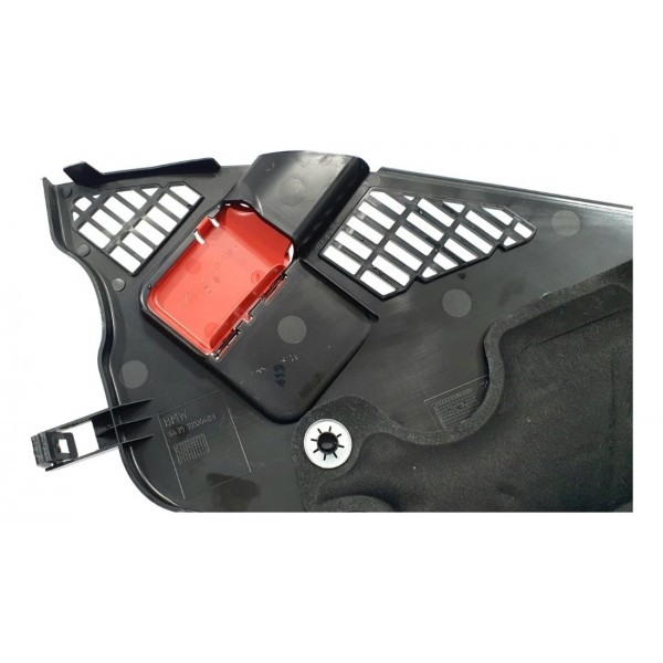 Acabamento Churrasqueira L/direito Bmw 116i Thp 2014