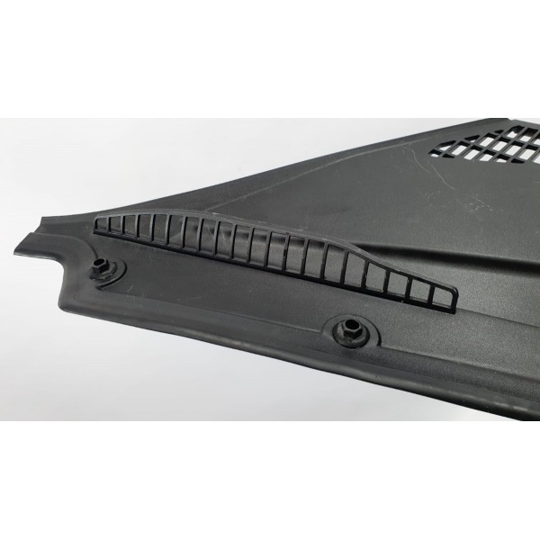 Acabamento Churrasqueira L/direito Bmw 116i Thp 2014