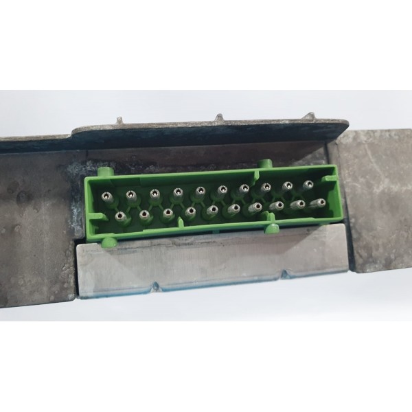 Amplificador De Som Porsche Cayenne 3.2 2006 Prateado