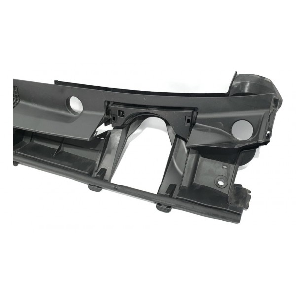 Churrasqueira Grade Toyota Prius Hybrid 1.8 2018 Plástico