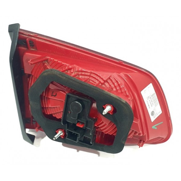 Lanterna Traseira Dir Tampa Porta-malas Vw Touareg 3.6 2011 Direito
