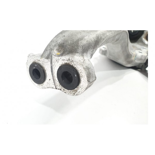 Montante Dianteiro Direito Kia Quoris 3.8 2015