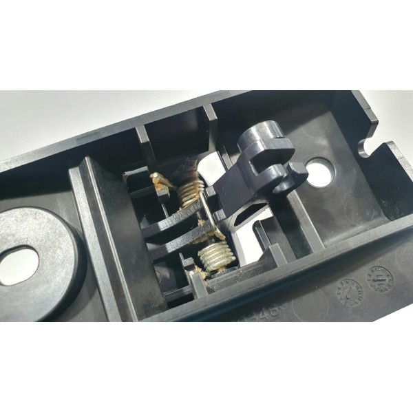 Botão Rebatimento Banco Tras Dir Mitsubishi Lancer 2012