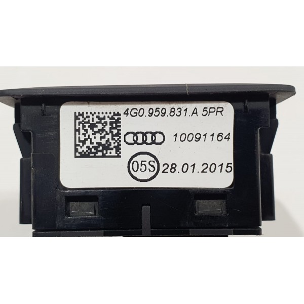 Botão Abertura Porta-malas Audi Q3 2015