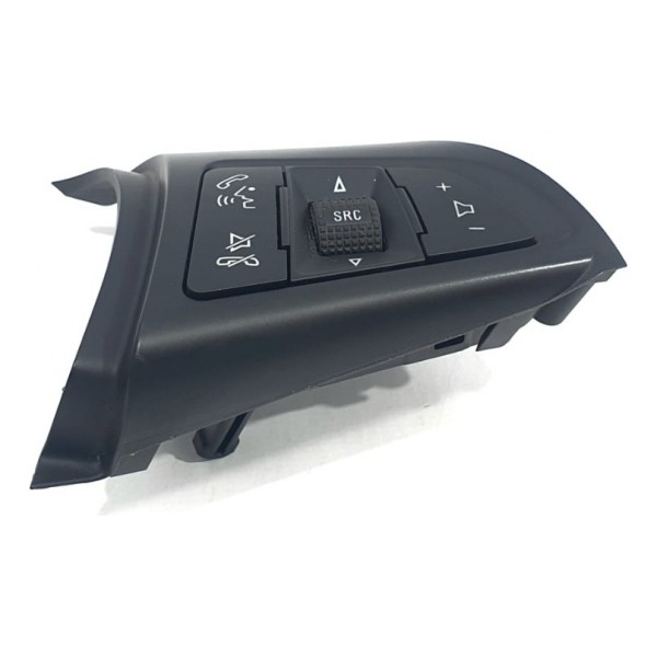 Botão Comando Volante Gm Chevrolet Tracker 2015