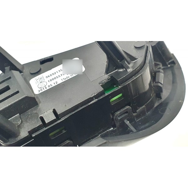 Botão Comando Volante Gm Chevrolet Tracker 2015