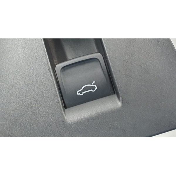 Botão Interno Abertura Porta-malas Vw Tiguan 2.0 Tsi 2019