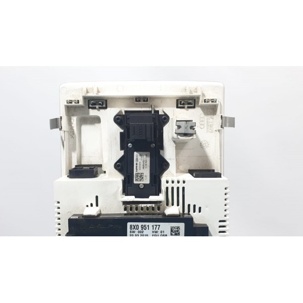 Luz Teto Cortesia Console Central Audi Q3 2015