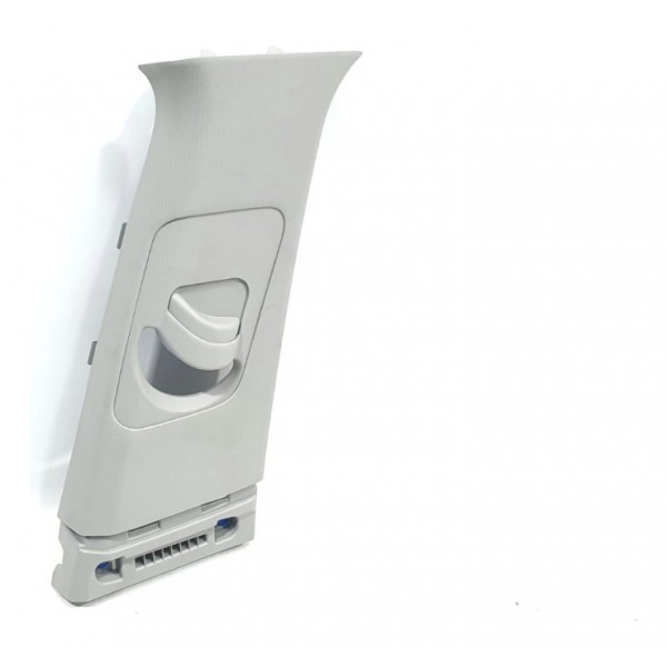 Acabamento Coluna Central Cinto Dir. Hyundai Creta 1.6 2021