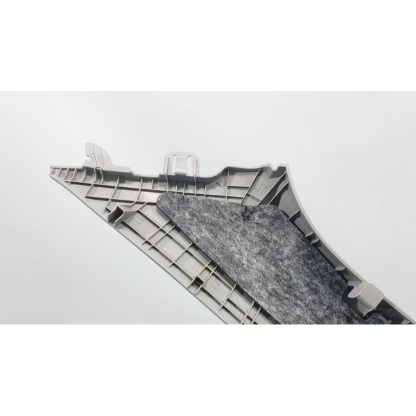 Acabamento Coluna Dianteira Direita Hyundai Creta 1.6 2021