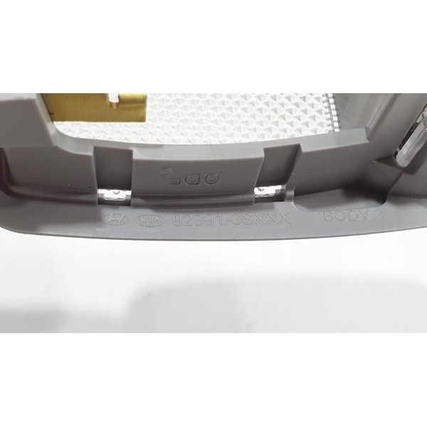 Luz De Cortesia Leitura L/esquerdo Hyundai Creta 1.6 2021