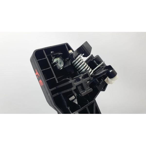 Maçaneta Porta Traseira Esquerda Hyundai Creta 1.6 Aut 2021 Traseira