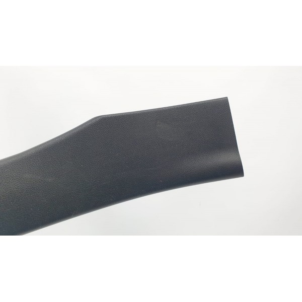 Acabamento Soleira Porta Tras Esq Toyota Prius Hybrid  2018