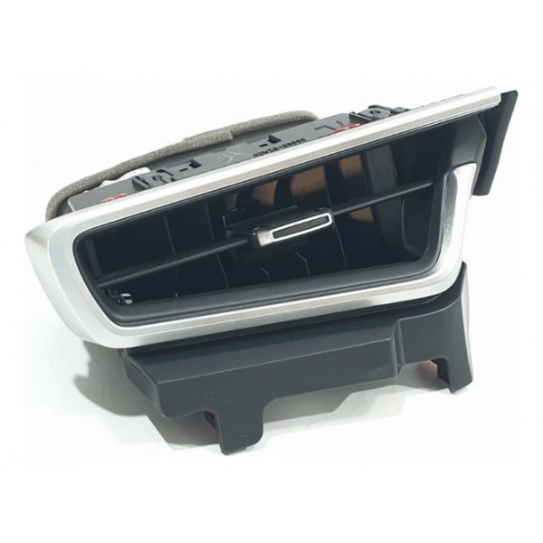 Difusor De Ar Esquerdo Toyota Corolla Cross Xrx Hybrid 2023