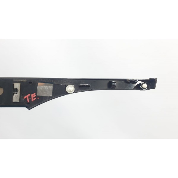 Friso Cromado Tras. Esq Toyota Corolla Cross Xrx Hybrid 2023