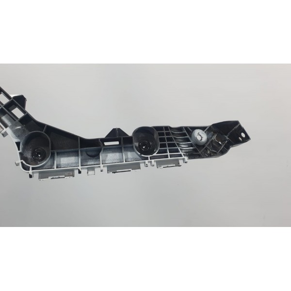 Guia Parachoque Tras. Esq Toyota Corolla Cross Xrx 2023