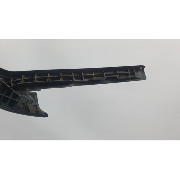 Acabamento Moldura Churrasq. Dir Toyota Corolla Cross 2023