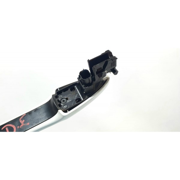 Maçaneta Porta Diant Esq Toyota Corolla Cross Xrx Hybrid 23 - Dianteira