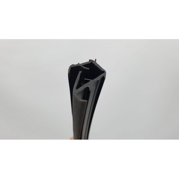 Canaleta Vidro Porta Tras Dir Corolla Cross 2023 681420a050