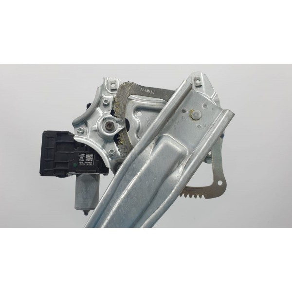 Máquina Vidro Traseira Esquerda Toyota Corolla Cross 2023