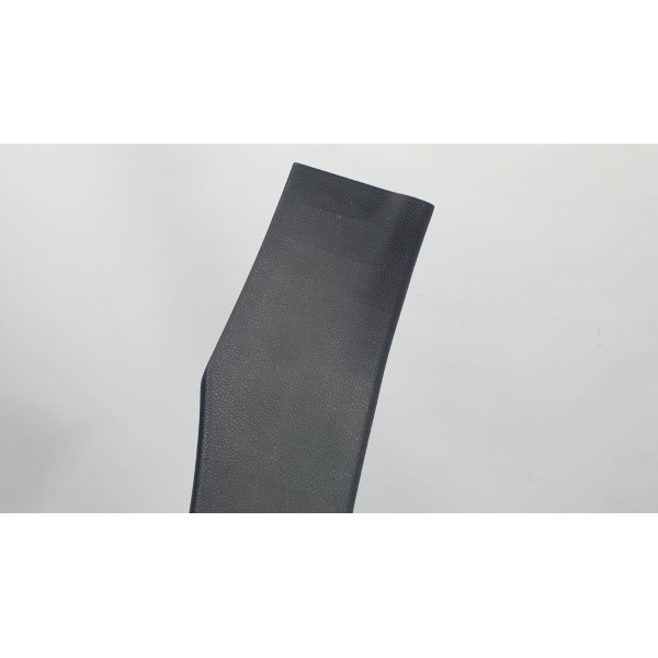 Soleira Porta Traseira Esquerda Toyota Corolla Cross 2023