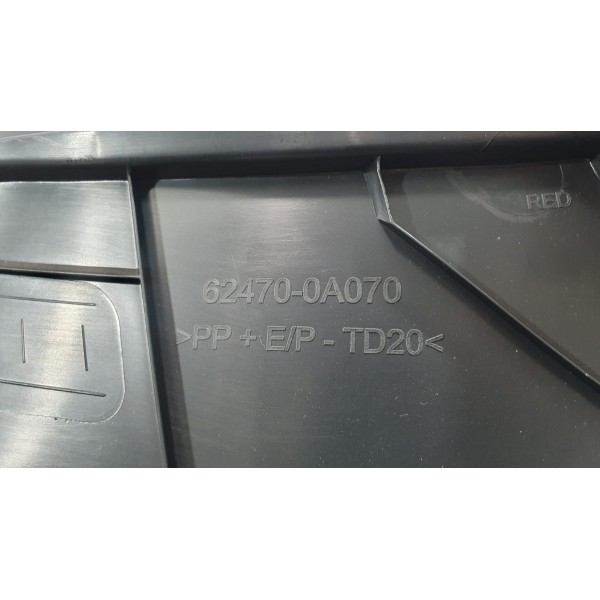 Acabamento Vidro Fixo Traseiro Direito Corolla Cross Xrx 23