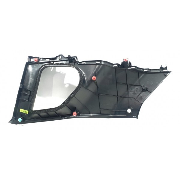 Acabamento Vidro Fixo Traseiro Direito Corolla Cross Xrx 23