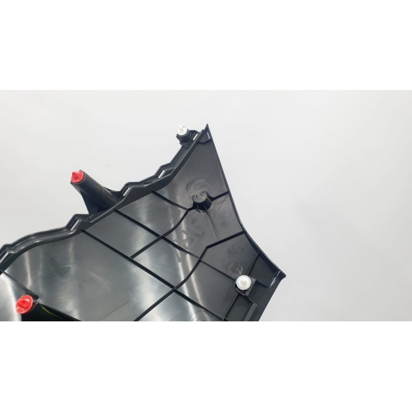 Acabamento Vidro Fixo Traseiro Direito Corolla Cross Xrx 23