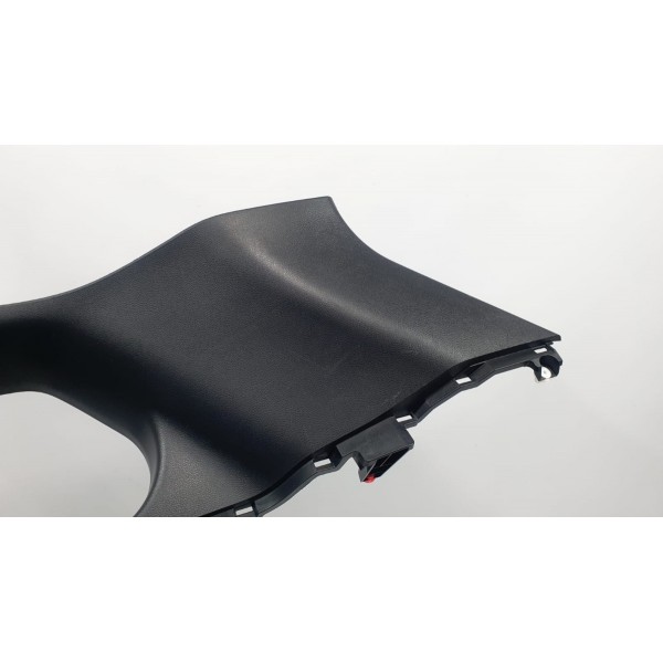 Acabamento Vidro Fixo Traseiro Direito Corolla Cross Xrx 23