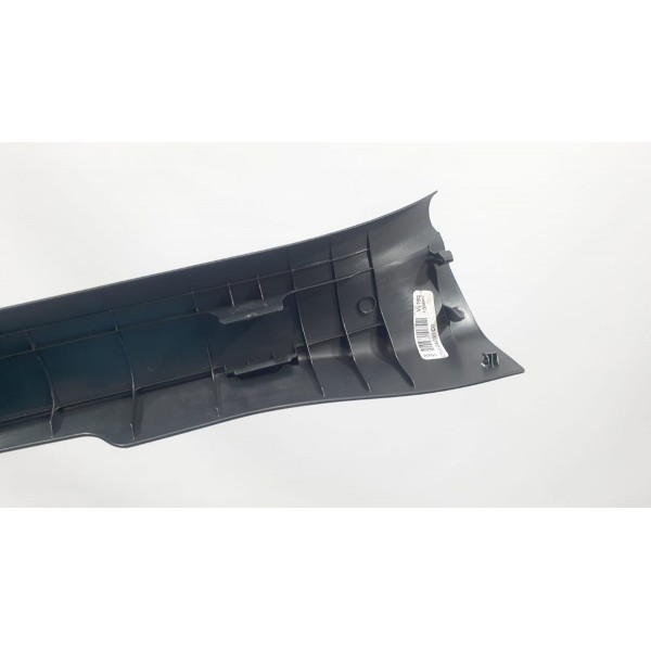 Soleira Porta Dianteira Esquerda Corolla Cross Xrx 2023