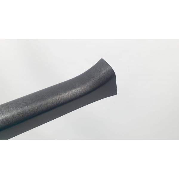 Soleira Porta Dianteira Esquerda Corolla Cross Xrx 2023