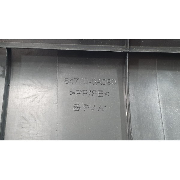 Acabamento Tampa Traseira Toyota Corolla Cross Xrx 2023 Preto