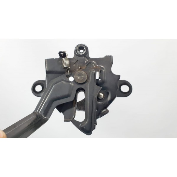 Fechadura Trava Do Capô Toyota Corolla Cross Xrx Hybrid 2023