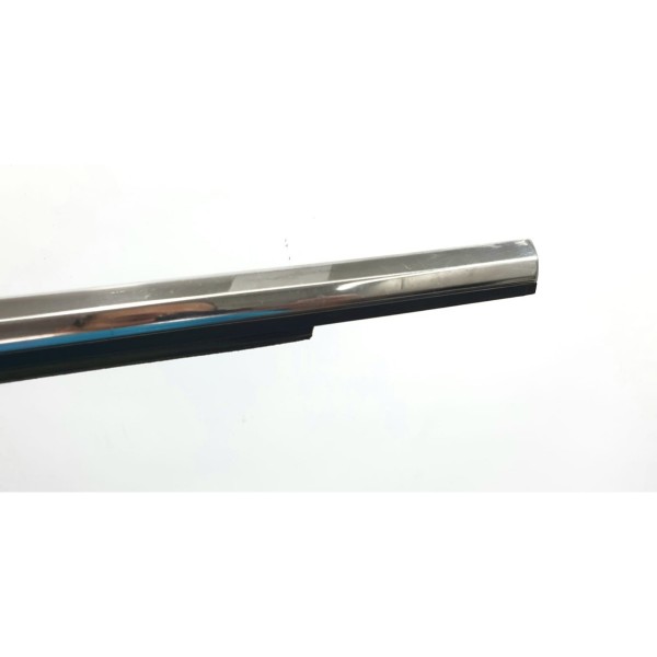 Pestana Cromada Porta Tras Esq Equinox Premier Turbo 2018